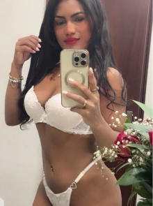 Ariana, acompanhante em Lagos 920418514