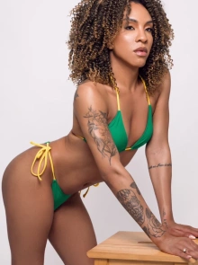 Beatriz, travesti em Braga 913704612