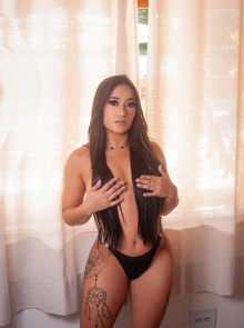 Catálogo de escorts em Bonfim: Hoje apresentamos Babi miller