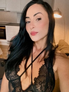 Kezia, acompanhante em Aveiro 965841037