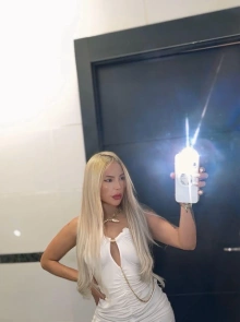 Karol huback é uma das acompanhantes mais procuradas atualmente