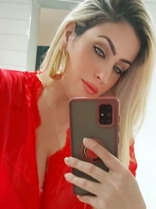 Gabriella, acompanhante em Almada 922232601