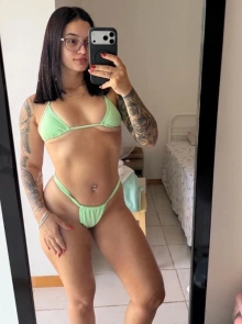 Lis apresenta o seu álbum de fotos de acompanhante profissional