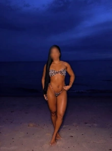 Suzanne, travesti em Leiria 927577287