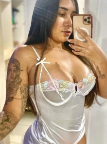 Rosangela Rodri, máximo profissionalismo como acompanhante de beleza singular