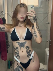 Débora destaca-se no diretório de damas de companhia pelo seu estilo