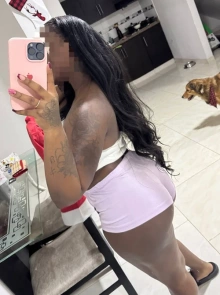 Daniela, uma das melhores opções de escorts em Albufeira hoje