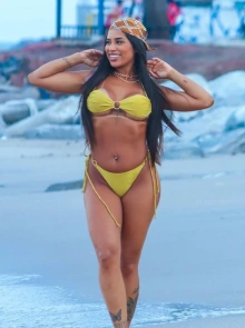 Quer conhecer uma acompanhante Coroa em Porto? Maria Andressa espera por si