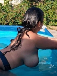 Encontros exclusivos com acompanhantes Coroa em Funchal como Érica oliveira