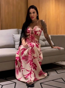 Jeniffer santos apresenta o seu álbum de fotos de acompanhante profissional