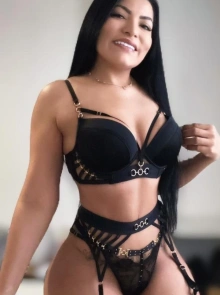Agende o seu encontro com Fanny Ferrari, acompanhante com perfil ativo