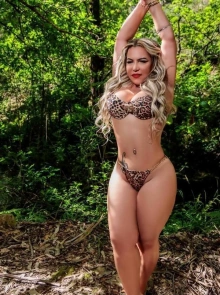 Encontro exclusivo com Lorrana santos, uma das escorts em Setúbal top