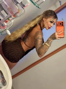 Brenda ferreira apresenta o seu álbum de fotos de acompanhante profissional