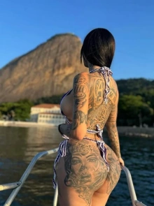 Encontro exclusivo com Yasmin vitória, uma das escorts em Santarém top