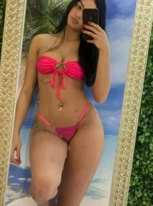 Andressa vieira é uma escort de luxo com atendimento exclusivo