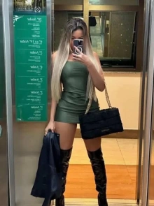 Encontro exclusivo com Emily, uma das escorts em Coimbra top