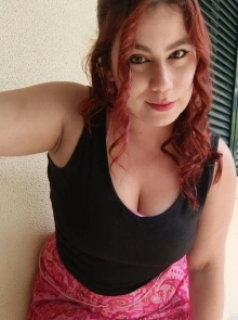Rubi, elegância e classe como acompanhante de elite