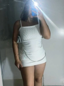 Blenda, elegância e classe como acompanhante de elite