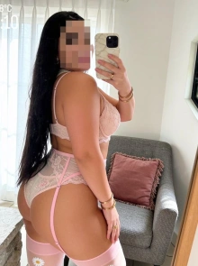 Safira, máximo profissionalismo como acompanhante de beleza singular