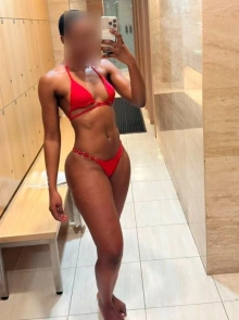 Keza Aline destaca-se no diretório de damas de companhia pelo seu estilo