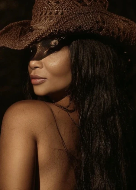 Gabriela, acompanhante em Lisboa 925463758