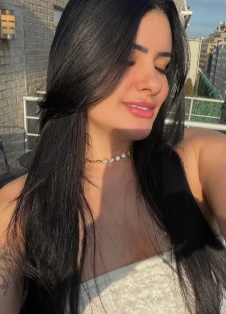 Fotos reais de Mel, uma das melhores acompanhantes em Lisboa