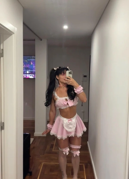 Bella perron, uma das modelos mais requisitadas do momento