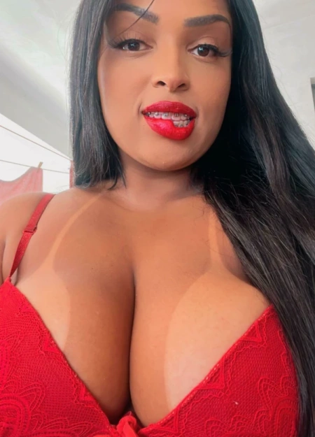 Juliana, acompanhante em Lisboa 961602359