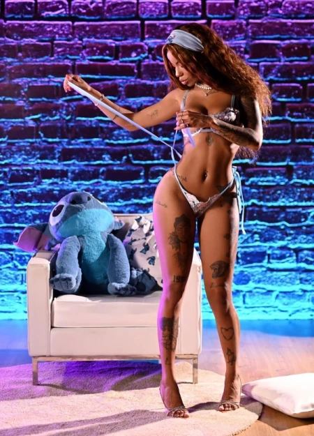 Linda Black, acompanhante em Porto 925853321