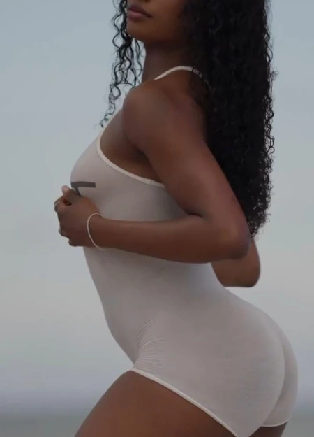 Mirela , acompanhante em Portimão 931892808