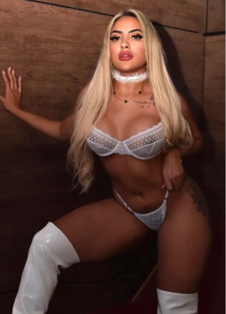 Pérola lins, elegância e classe como acompanhante de elite