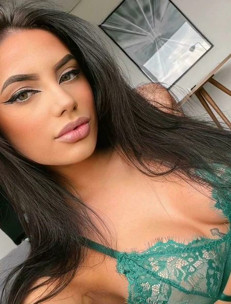 Pietra, acompanhante em Porto 929377030