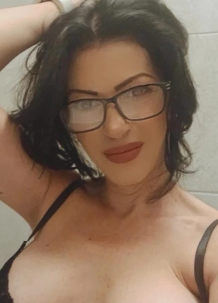 Roxana, acompanhante em Lisboa 922267533