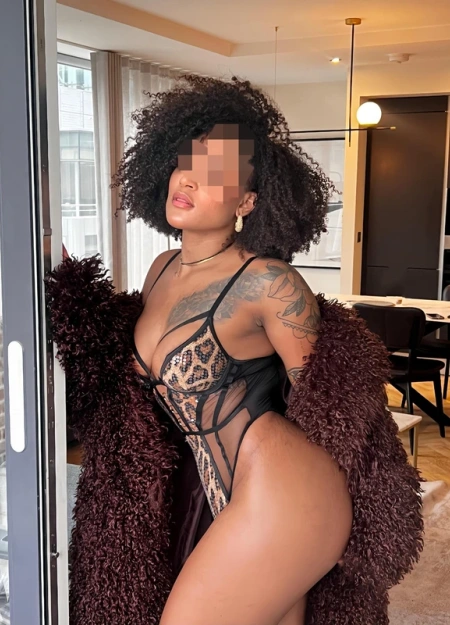Gabriela Mello, acompanhante em Aveiro 914436456