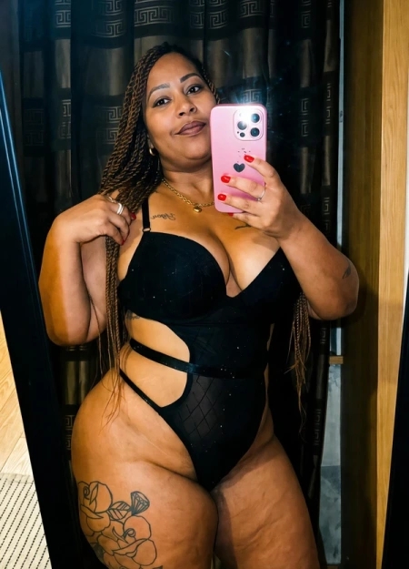 Perfil de Talita Paula, destaque na lista de modelos de elite