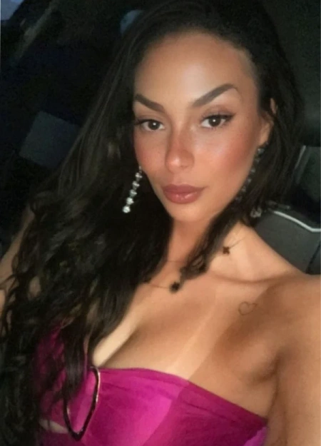 Georgiana , acompanhante em Albufeira 961492158