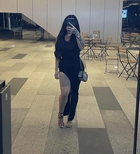 Jully martinele, acompanhante em Porto 963143981