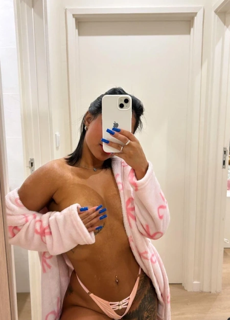 Jade, acompanhante em Porto 937963594