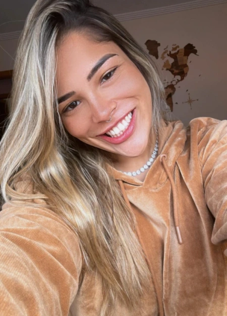 Luna, acompanhante em Almada 920719983