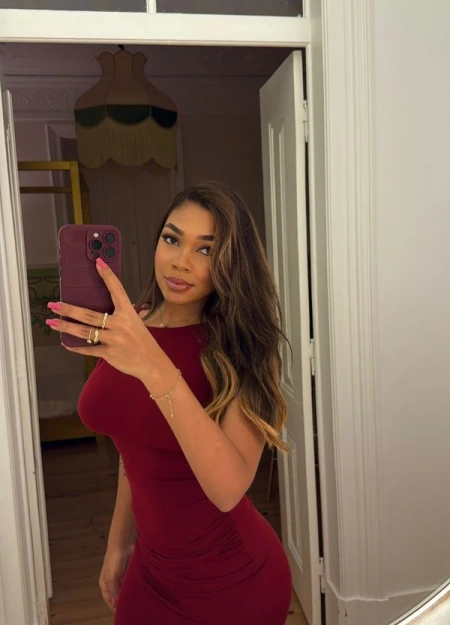 Zafira, acompanhante em Lisboa 920706378