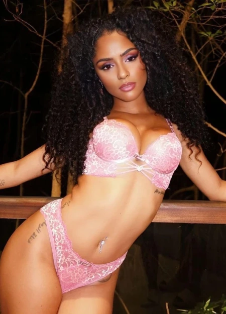 Rubi, acompanhante em Lisboa 932633648