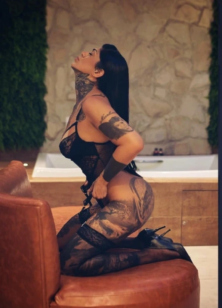 Luna, acompanhante em Braga 918444064