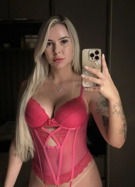 Bianca, acompanhante em Faro 936966943