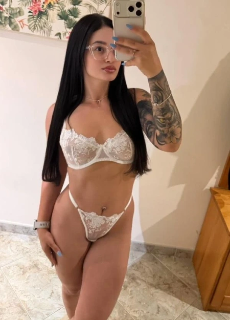 Descubra Lis, uma escort em Albufeira de alto nível