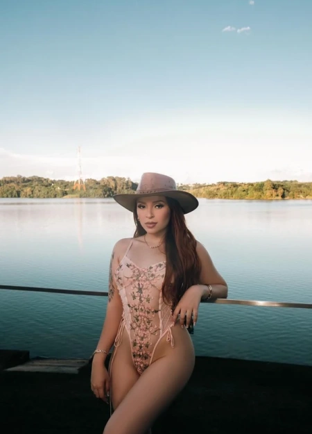 Andressa, acompanhante em Cascais 938712556