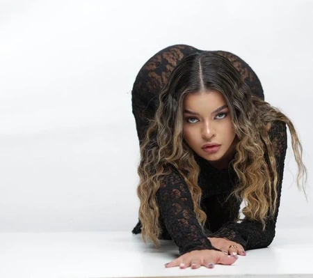 Lua, acompanhante em Cascais 935738861