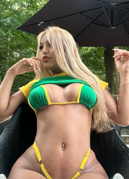 Bia está no catálogo de acompanhantes em Lisboa independentes