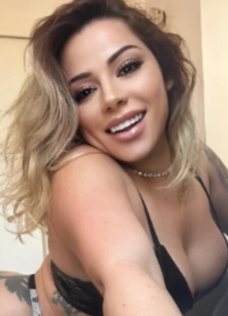 Renatinha está no catálogo de acompanhantes em Funchal independentes