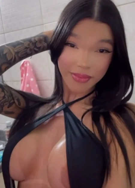 Conheça Yaamin, dama de companhia com serviços verificados