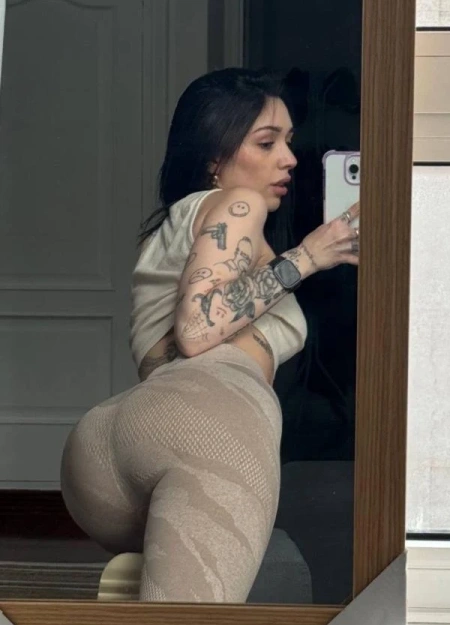 Encontro exclusivo com Ana flavia, uma das escorts em Porto top